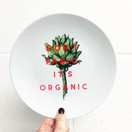 Unique designer dinner plates - a perfect Mother's day gift