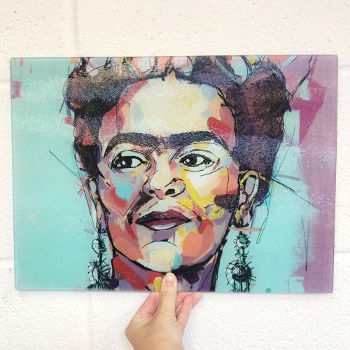 Sassy Frida - glass cutting board by Art WOW