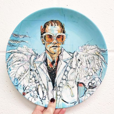FEATHERED ELTON - ceramic plates designed by Artwow artist