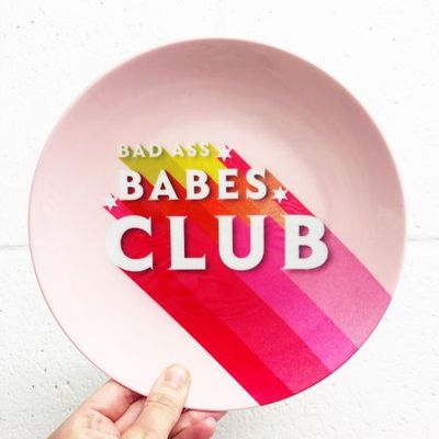 Buy personalised ceramic plates on Art Wow, wholesale