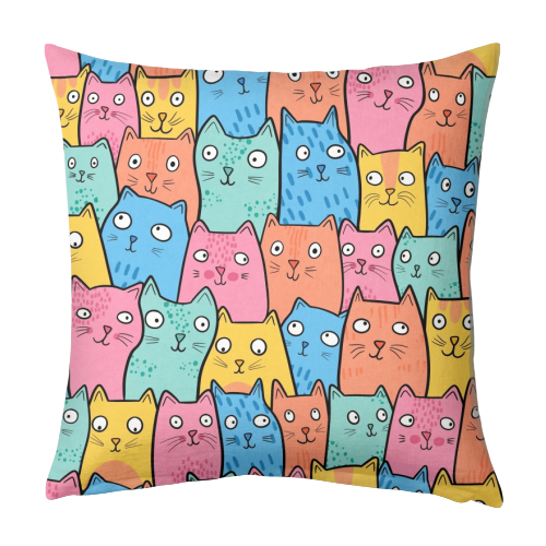 Cat crowd - wholesale cushions by Artwow.co