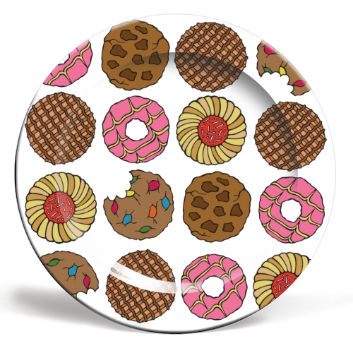 Biscuits dinner plate designed by Stonefoxes and printed by Art Wow